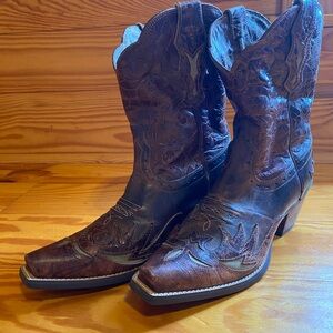 Ariat Distressed Leather Boots